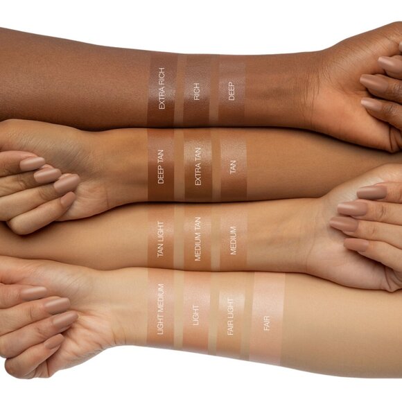 Huda Beauty GloWish Multidew Vegan Skin Tint Foundation 08 Tan - Picture 3 of 11